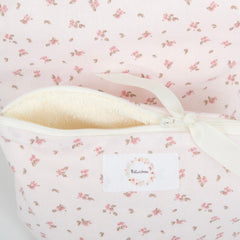 Petite trousse fleurs fond rose