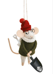 Souris pelle