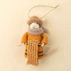 Souris Knitting Nellie