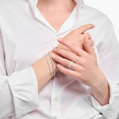 Bracelet en argent avec petites pierres en zirconium blanc