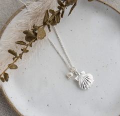 Seaside necklace-white pearl