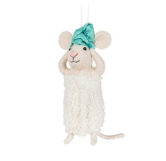 Souris de spa avec turban et ornement de serviette