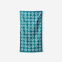 Ultralight Towel: Fresh Flowers Teal Ocean