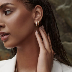 Boucles d'oreilles Thora Huggie