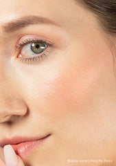 AvryBeauty Baume teinté pour les lèvres et les joues Peachy Keen