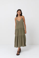 Classic tiered midi dress