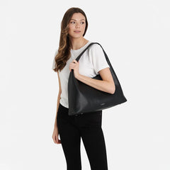 Le Chelsea – Sac fourre-tout hobo en cuir vegan noir